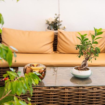 Palazzo Nicolaus Del Borgo Antico Bed and Breakfast Μπάρι Εξωτερικό φωτογραφία