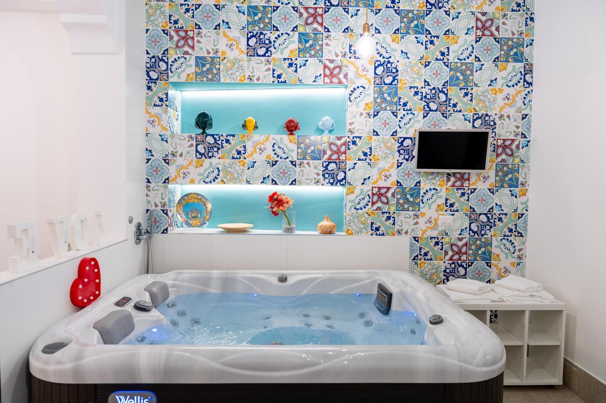Palazzo Nicolaus Del Borgo Antico Bed and Breakfast Μπάρι Εξωτερικό φωτογραφία